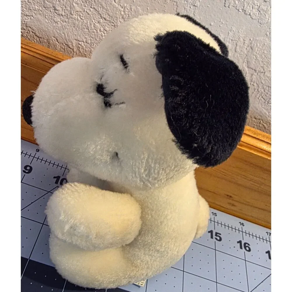 Vintage Snoopy Plush Stuffed Animal 1968 United Feature Syndicate Peanuts White